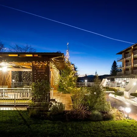 Balance - & Golf Am Woerthersee 호텔 4*