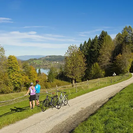 Balance - & Golf Am Woerthersee 호텔 4*