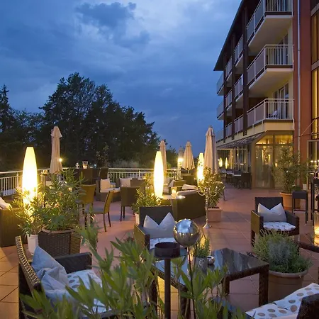 Balance - & Golf Am Woerthersee 호텔 4*
