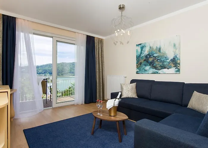 Balance - & Golf Am Woerthersee מלון 4*